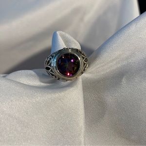 Size 7 sterling silver ring, beautiful smoky stone